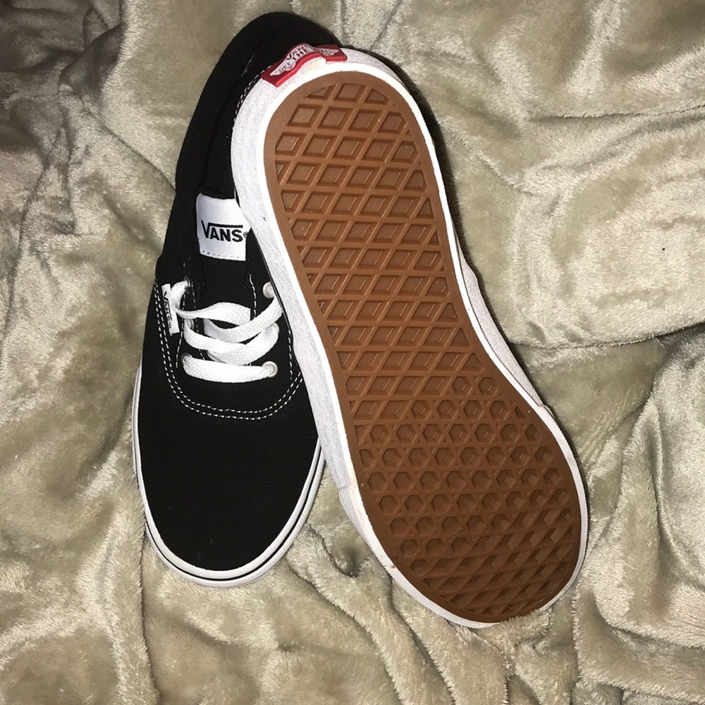 Vans Shoes - Picture 2 of 3